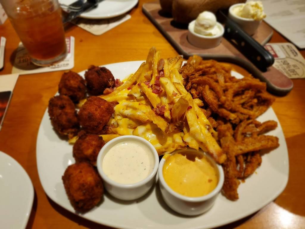 Outback Steakhouse | restaurant | 12995 S Cleveland Ave, Fort Myers, FL 33907, USA | 2399361021 OR +1 239-936-1021