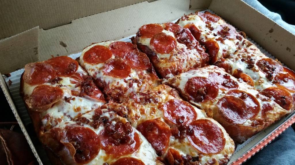 Little Caesars Pizza | meal takeaway | 420 Bryan Rd, Sumiton, AL 35148, USA | 2056485665 OR +1 205-648-5665