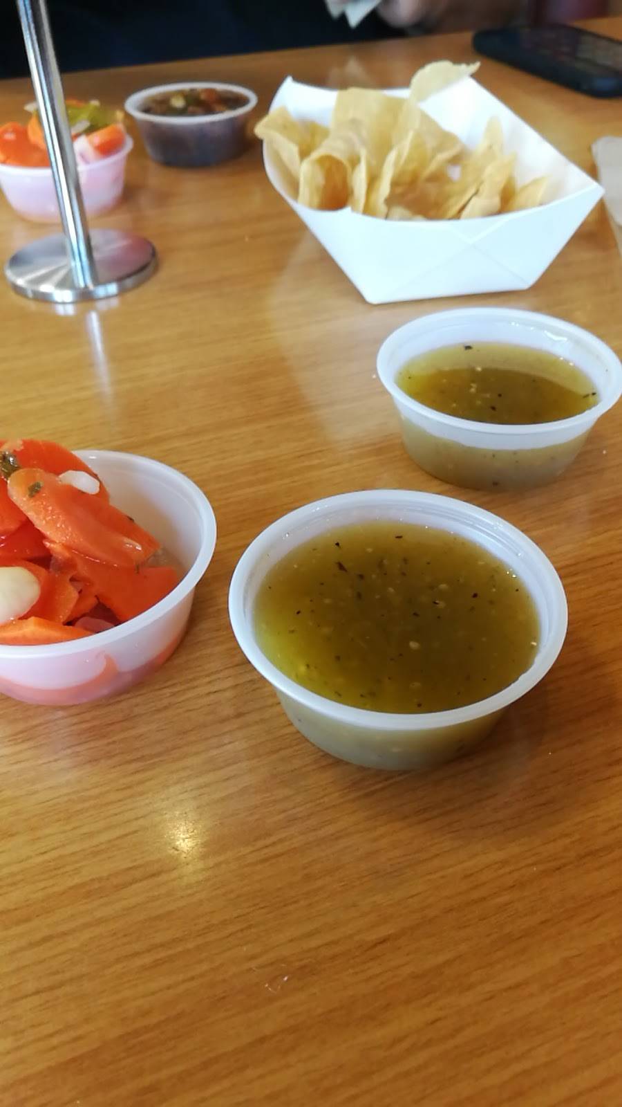 Sharkys Woodfired Mexican Grill | restaurant | 1930 Newbury Rd, Newbury Park, CA 91320, USA | 8053761404 OR +1 805-376-1404