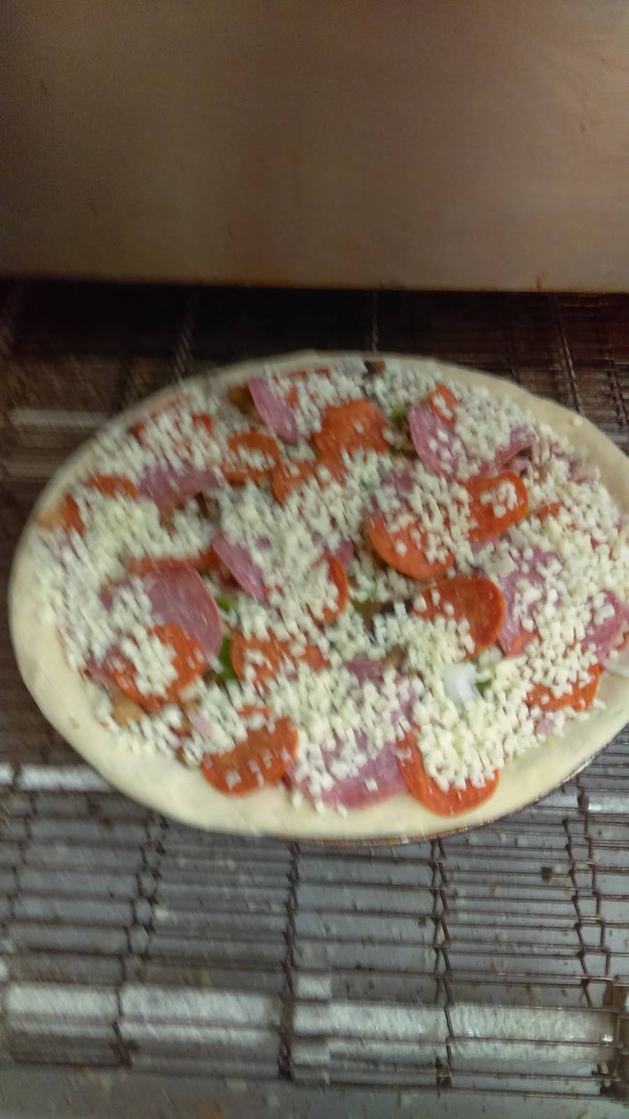 Papa Johns Pizza | restaurant | 3082 N Main St, Decatur, IL 62526, USA | 2178727722 OR +1 217-872-7722