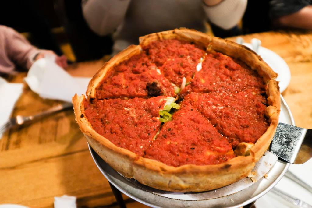 Giordanos | restaurant | 130 E Randolph St, Chicago, IL 60601, USA | 3126161200 OR +1 312-616-1200