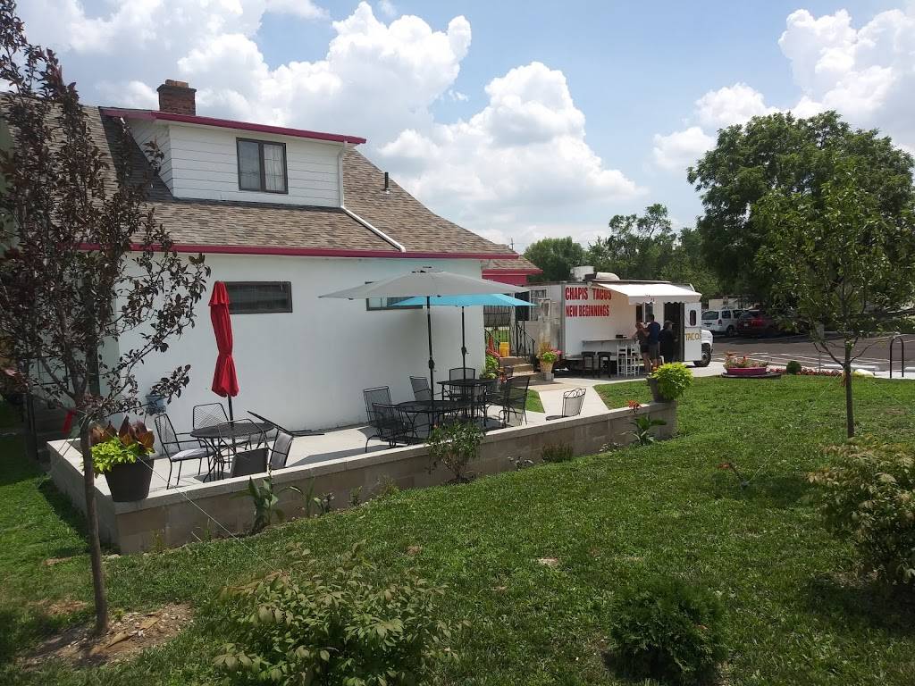 Chapis Tacos - New Beginnings | restaurant | 1758 Harrisburg Pike, Columbus, OH 43223, USA | 6146704430 OR +1 614-670-4430