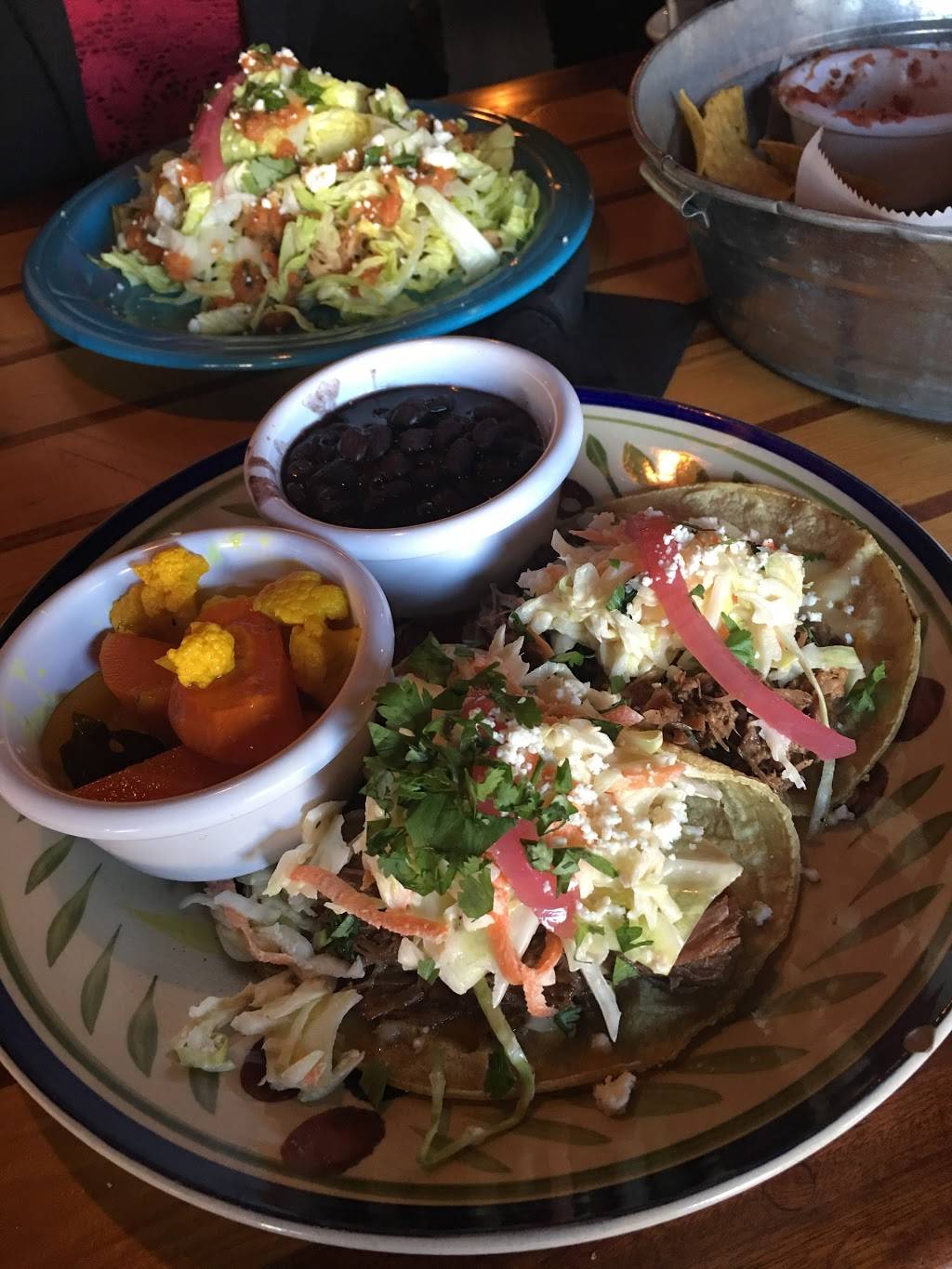 Blue Agave | restaurant | 1979 14th Ave, Vero Beach, FL 32960, USA | 7729993484 OR +1 772-999-3484