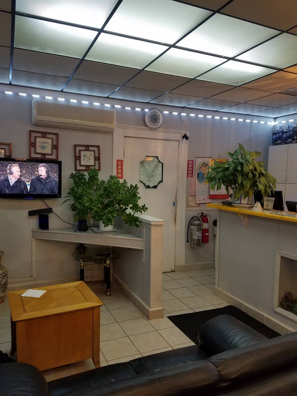 China Star Restaurant | restaurant | 8105 N Milwaukee Ave, Niles, IL 60714, USA | 8479661145 OR +1 847-966-1145