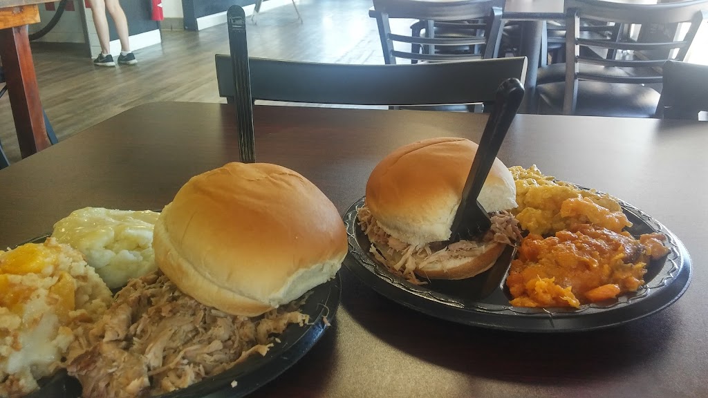 Diggers BBQ at Haywood | restaurant | 700 Haywood Rd #2047, Greenville, SC 29607, USA | 8645091037 OR +1 864-509-1037