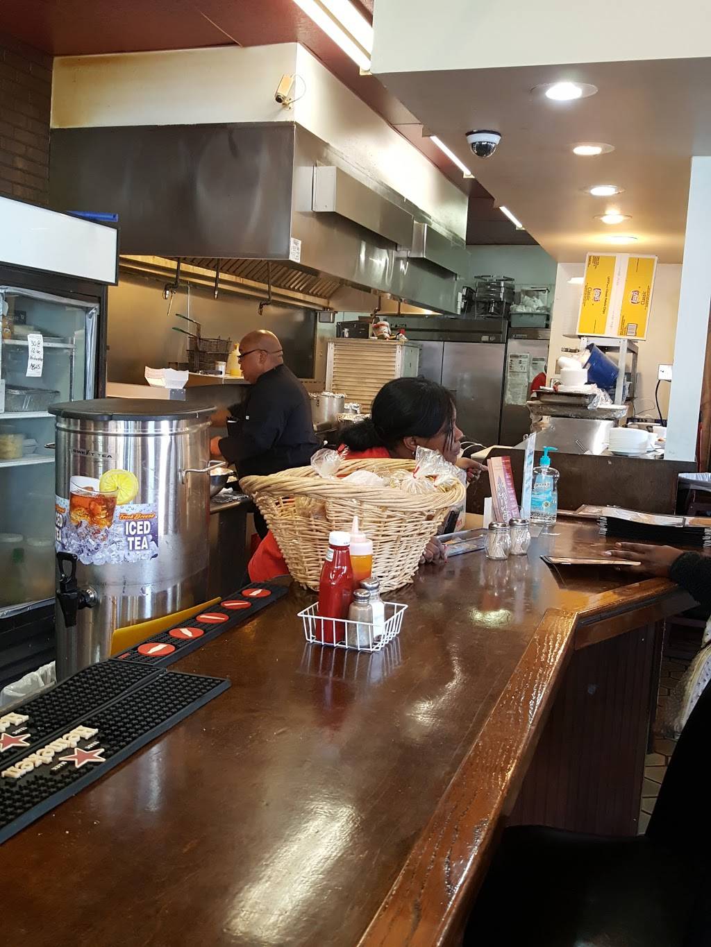 Big Mikes Soul Food | restaurant | 504 16th Ave N, Myrtle Beach, SC 29577, USA | 8437122048 OR +1 843-712-2048