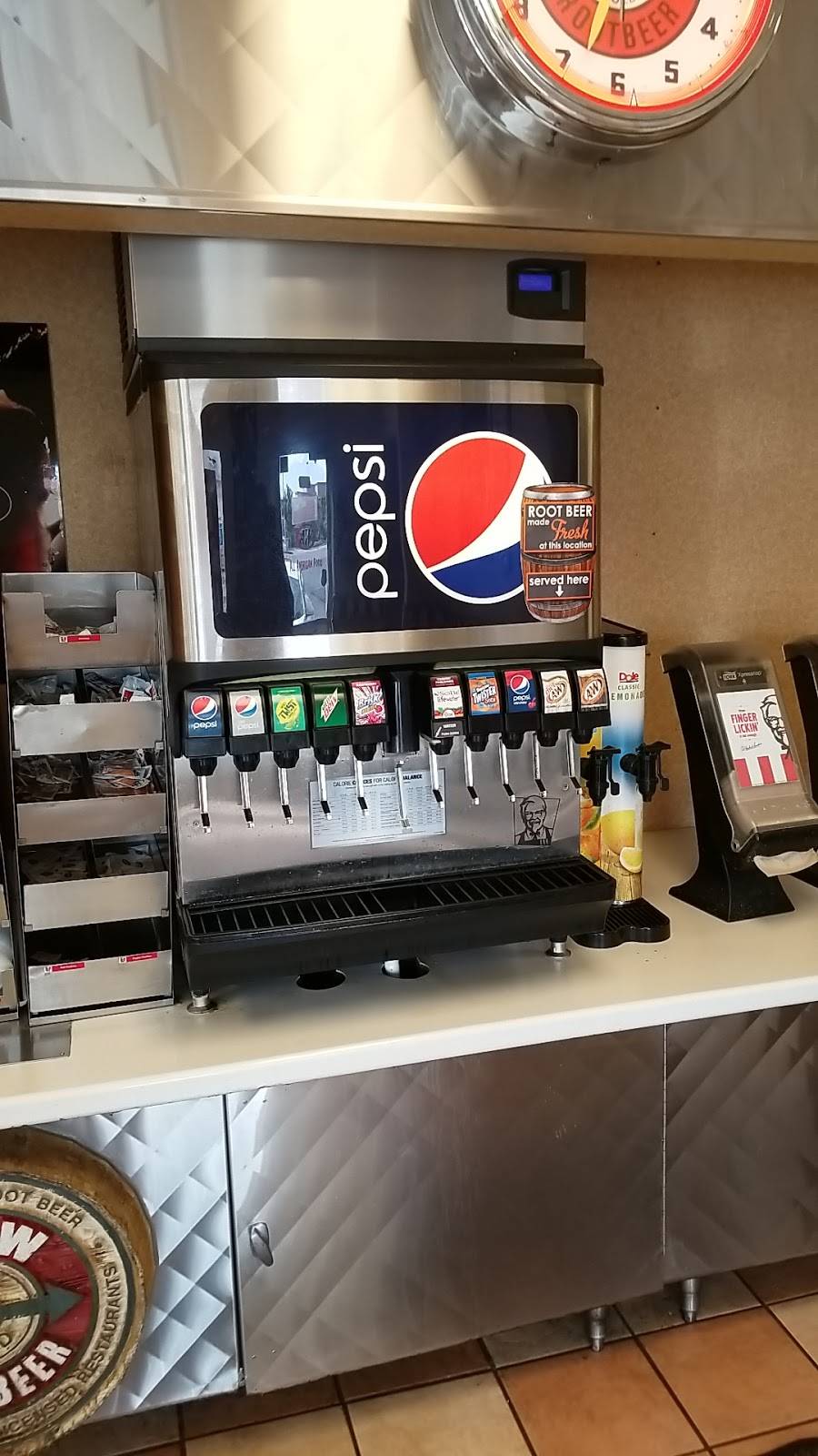 A&W Restaurant | restaurant | 3753 Jordan Landing Blvd, West Jordan, UT 84088, USA | 8012821364 OR +1 801-282-1364