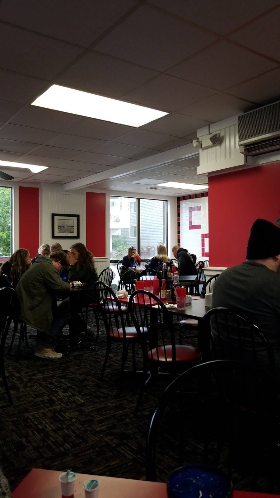 Coachs Corner Diner | restaurant | 7300 Coastal Hwy, Ocean City, MD 21842, USA | 4107232468 OR +1 410-723-2468