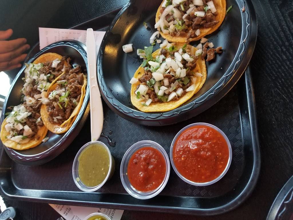 Señor Taco | restaurant | 3401 Panama Ln, Bakersfield, CA 93313, USA | 6617353963 OR +1 661-735-3963