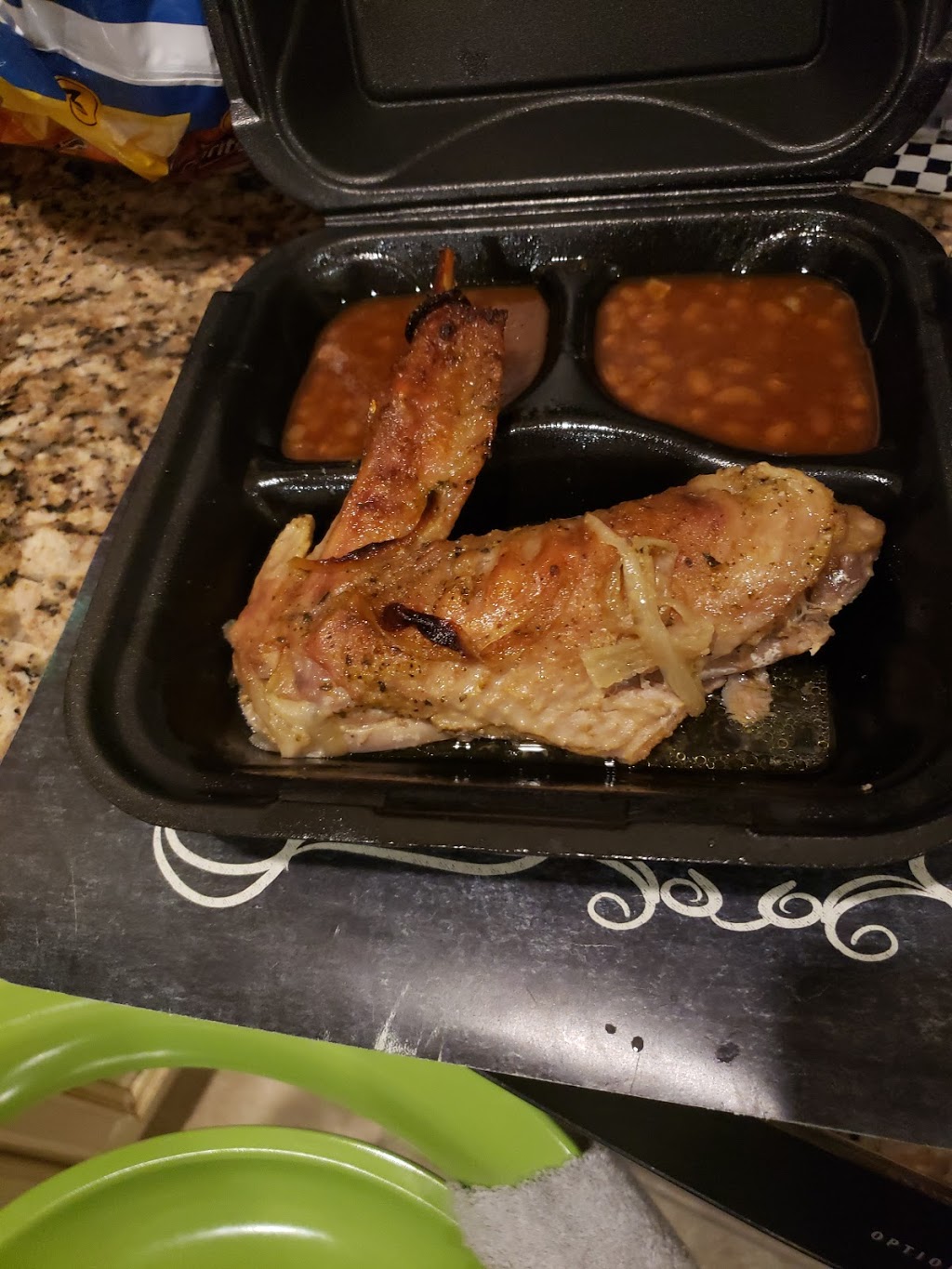 Tippys Restaurant | restaurant | 11301 NW 27th Ave, Miami, FL 33167, USA | 7863107910 OR +1 786-310-7910