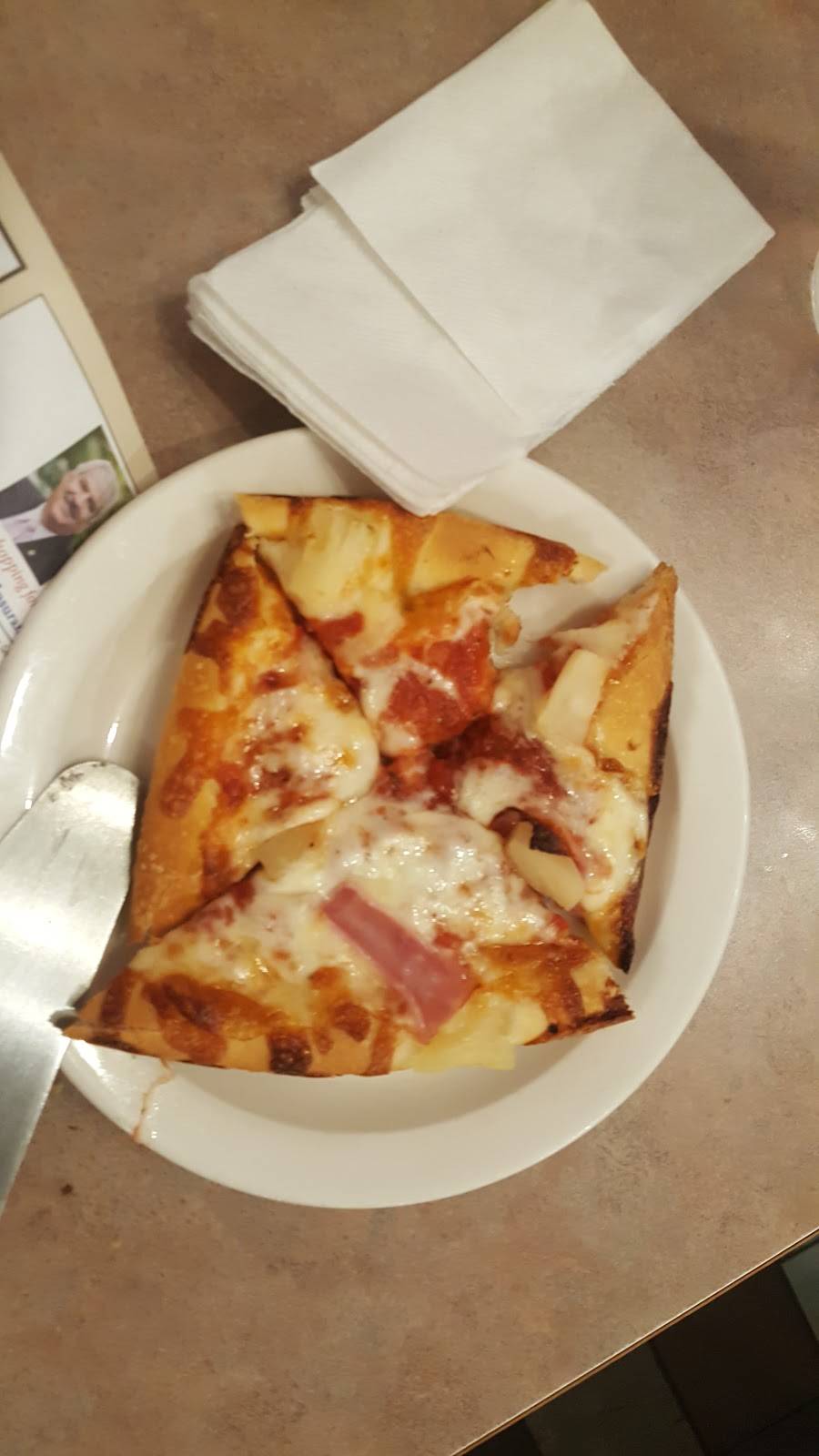 Queen Pizza | restaurant | 1029, 310 Silver Ln, East Hartford, CT 06118, USA | 8605693505 OR +1 860-569-3505