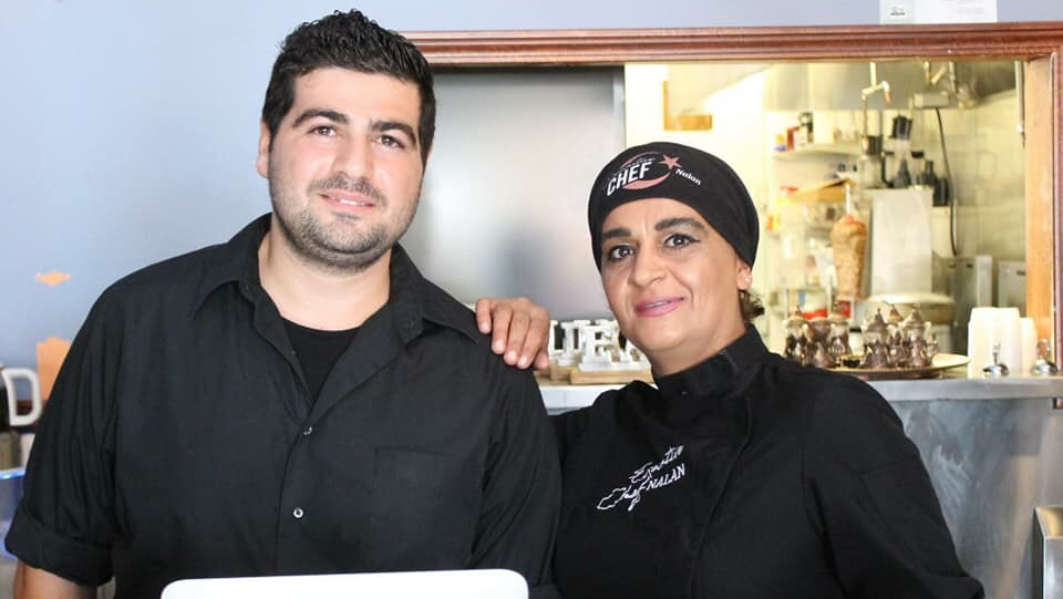 Nalan Sultan Mediterranean Grill | restaurant | 1 N Eustis St, Eustis, FL 32726, USA | 3523574444 OR +1 352-357-4444