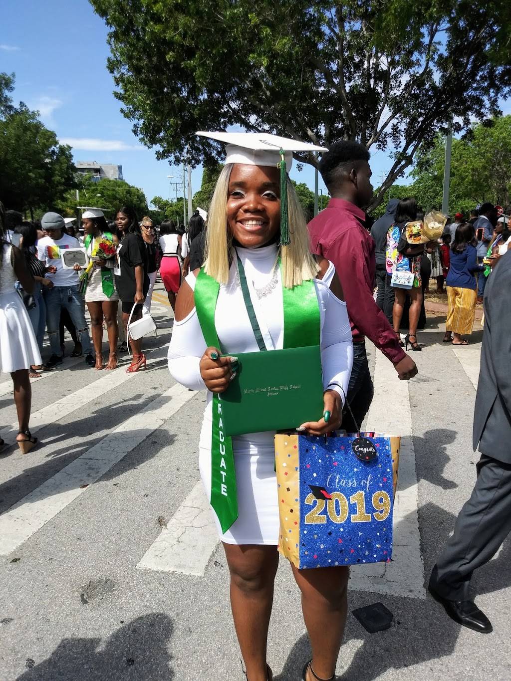 Eglise De Dieu Independante | restaurant | 271 NW 54th St, Miami, FL 33127, USA | 7863188165 OR +1 786-318-8165