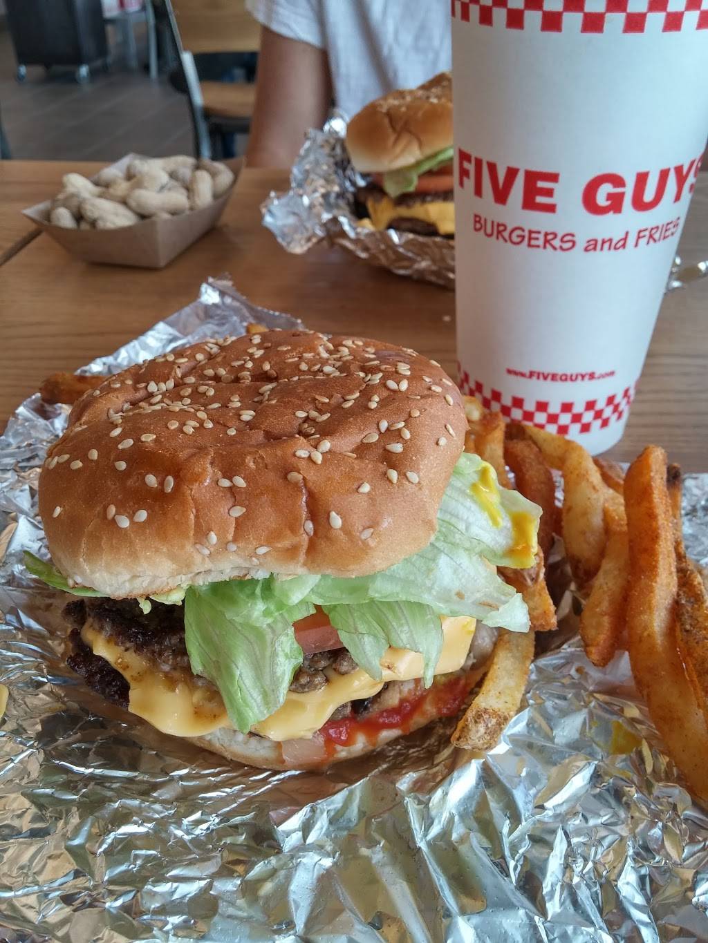 Five Guys | meal takeaway | 5110 Hixson Pike, Hixson, TN 37343, USA | 4238707772 OR +1 423-870-7772