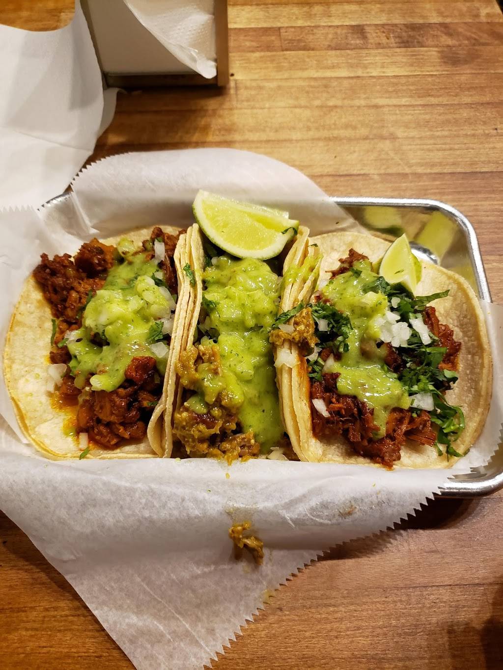 La Victoria Taqueria | restaurant | 12 Medford St, Arlington, MA 02474, USA | 7818595503 OR +1 781-859-5503
