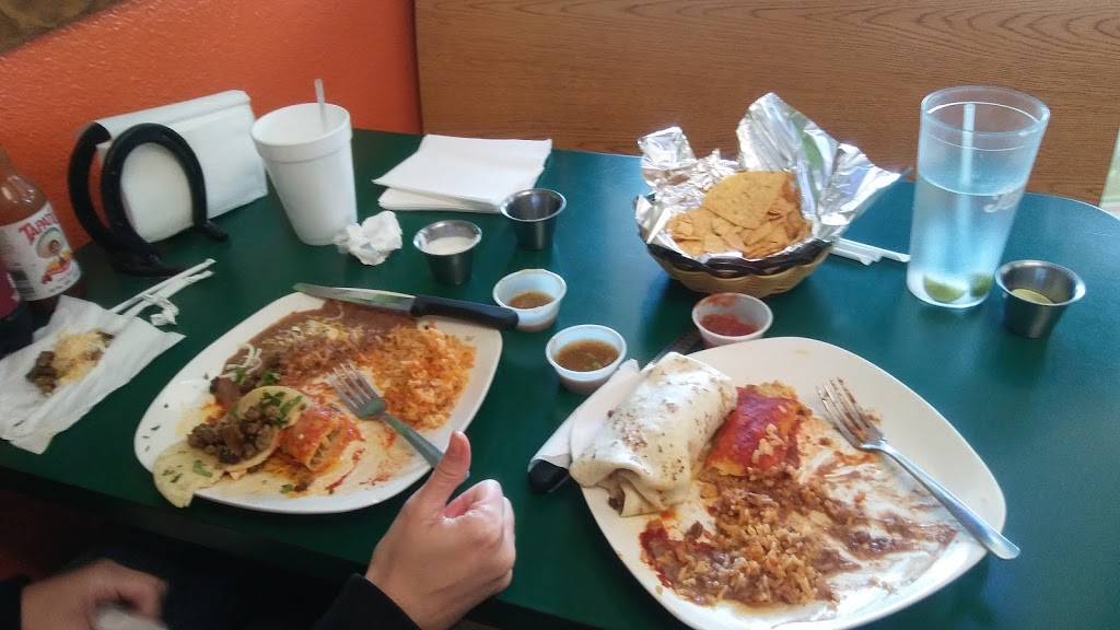 Taqueria Jalisco | restaurant | 1160 Pitt School Rd # E, Dixon, CA 95620, USA | 7076788721 OR +1 707-678-8721