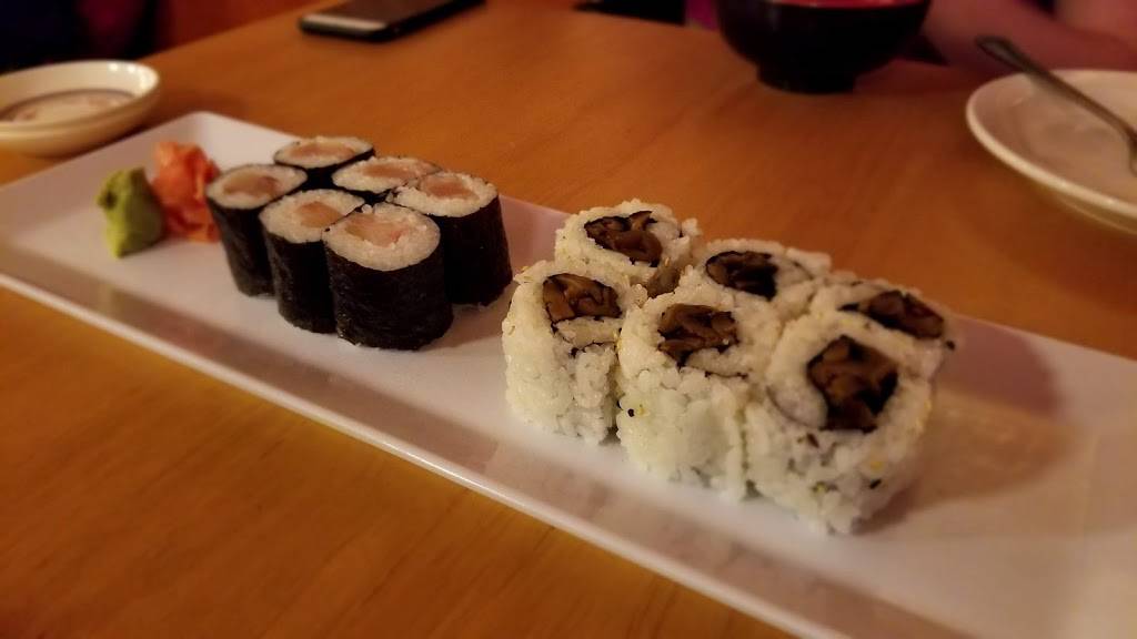 Bonsai Cafe | restaurant | 2916 Central St, Evanston, IL 60201, USA | 8478667498 OR +1 847-866-7498