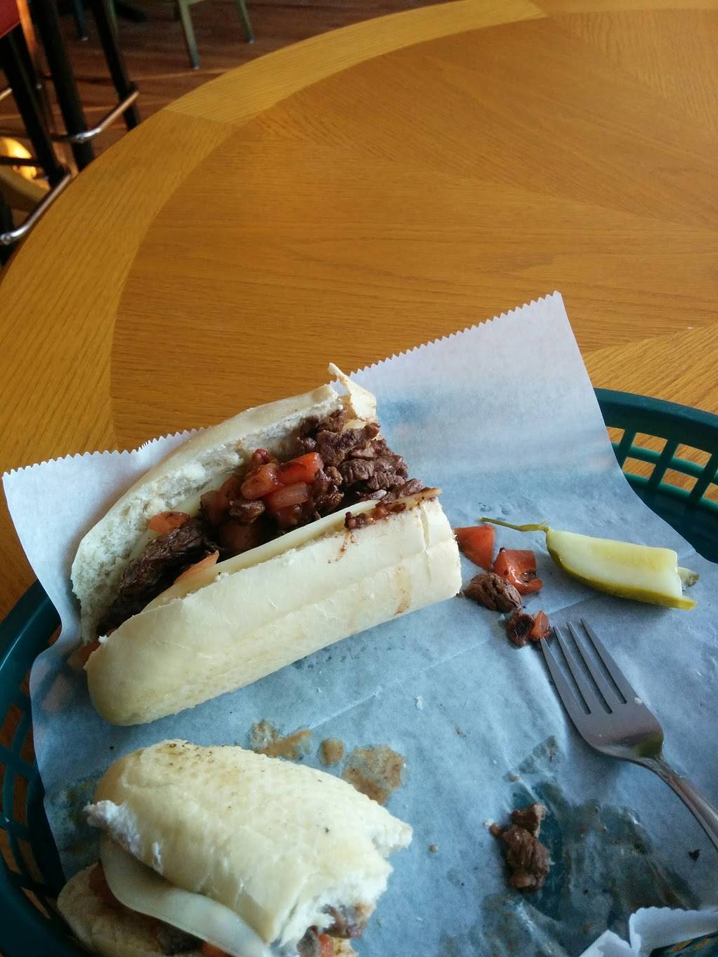 Shannons Deli | restaurant | 11 S Park Ave, Lombard, IL 60148, USA | 6309533354 OR +1 630-953-3354