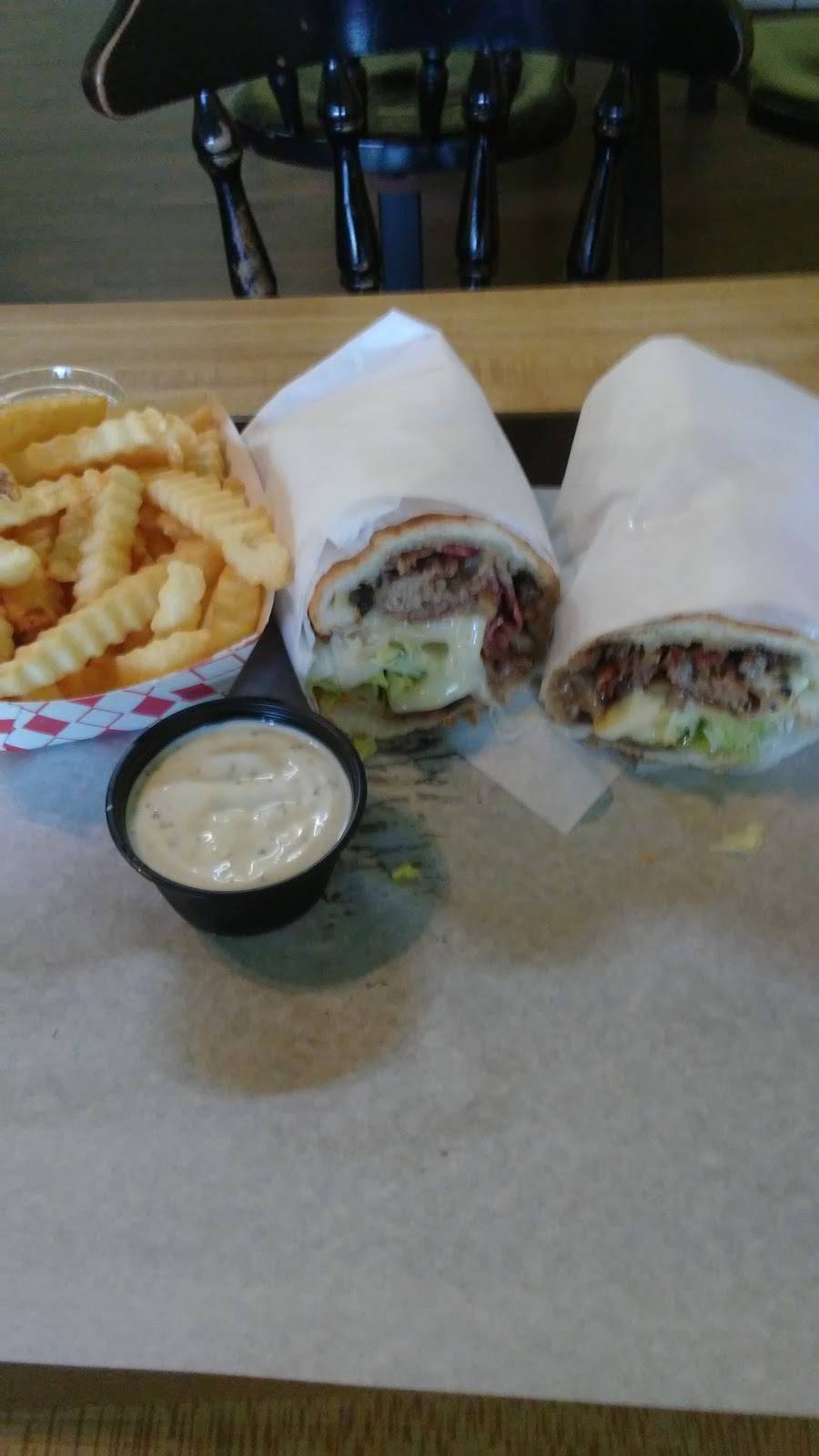 Submariners | meal takeaway | 4562 S Centinela Ave, Los Angeles, CA 90066, USA | 3103914016 OR +1 310-391-4016