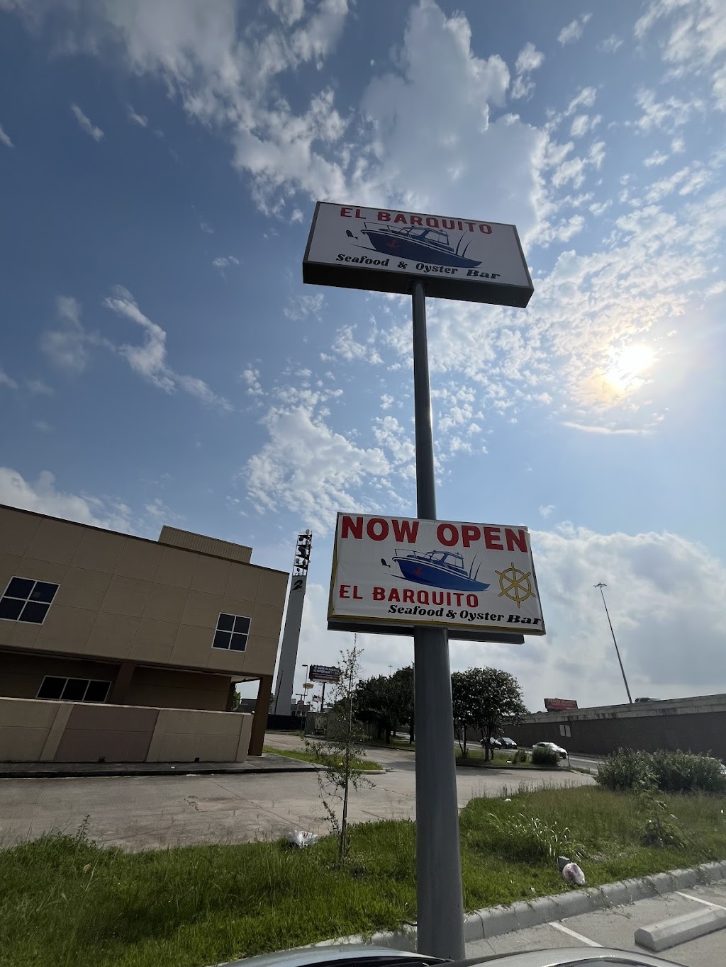 El Barquito Seafood & Oyster Bar | restaurant | 8107 Southwest Fwy, Houston, TX 77074, USA | 2817012946 OR +1 281-701-2946