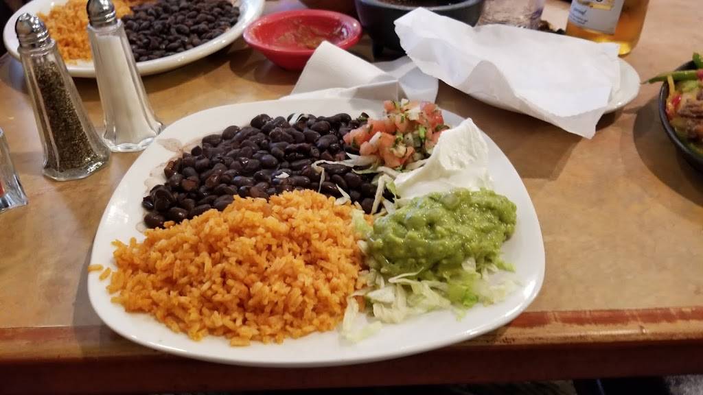 La Tapatia Mexican Restaurant and Cantina - Concord | restaurant | 1802 Willow Pass Rd, Concord, CA 94520, USA | 9256851986 OR +1 925-685-1986