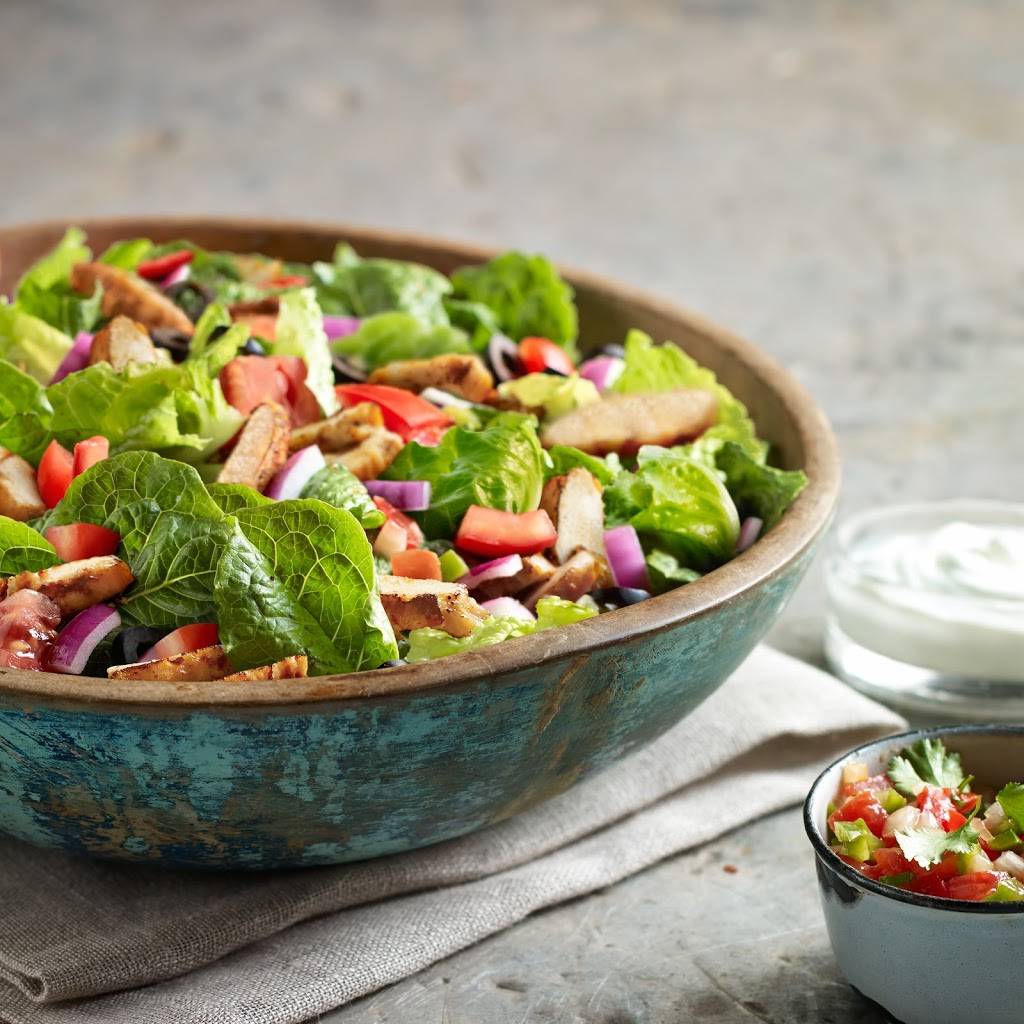 Panago Pizza | meal delivery | 2224 Lake Shore Blvd W, Etobicoke, ON M8V 0E3, Canada | 8663100001 OR +1 866-310-0001