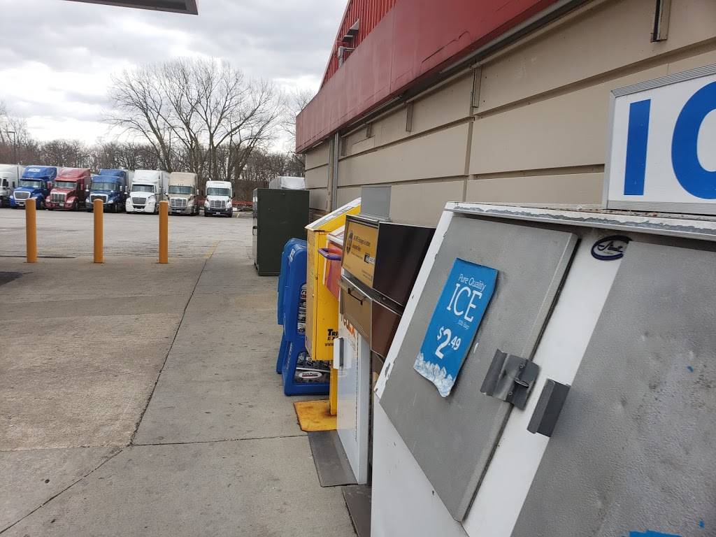 Pilot Travel Center | restaurant | 23841 W Eames St, Channahon, IL 60410, USA | 8154674455 OR +1 815-467-4455