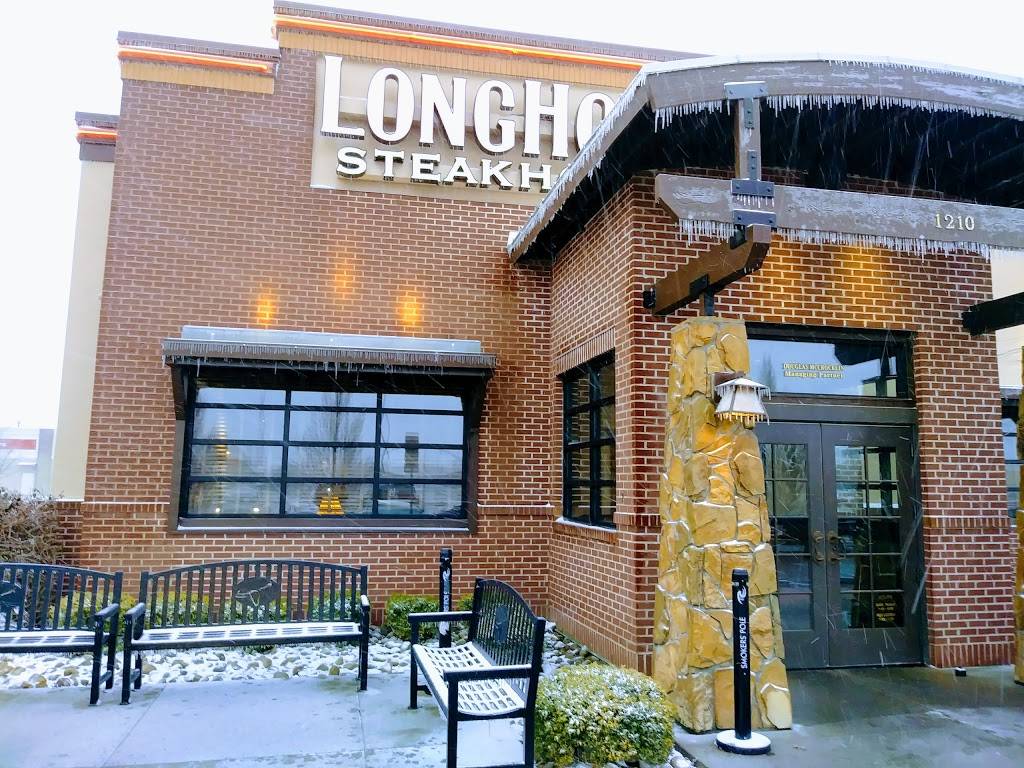 LongHorn Steakhouse | meal takeaway | 1210 Veterans Pkwy, Clarksville, IN 47129, USA | 8122845800 OR +1 812-284-5800