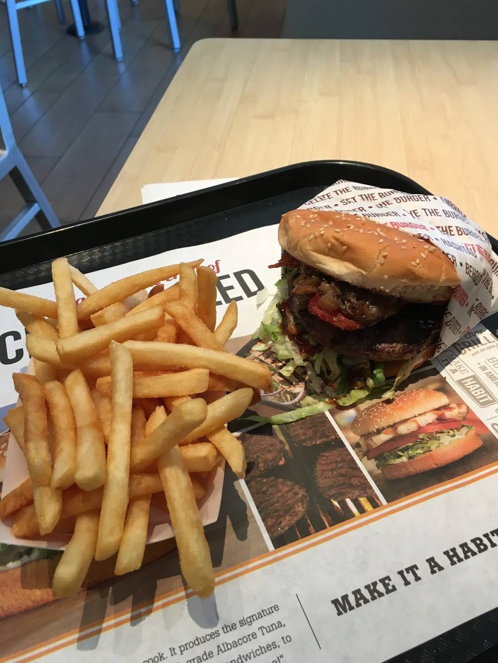 The Habit Burger Grill | meal takeaway | 11428 S Pkwy Plaza Dr #100, South Jordan, UT 84095, USA | 8014954267 OR +1 801-495-4267