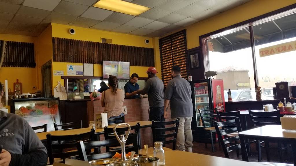 Porkys Carnitas | restaurant | 1720 S Soto St, Los Angeles, CA 90023, USA | 3235132086 OR +1 323-513-2086