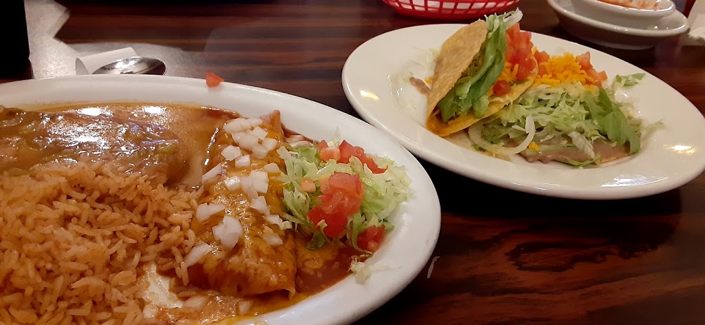 Carmens Restaurant | restaurant | 625 Carson Ave, Las Animas, CO 81054, USA | 7194560577 OR +1 719-456-0577