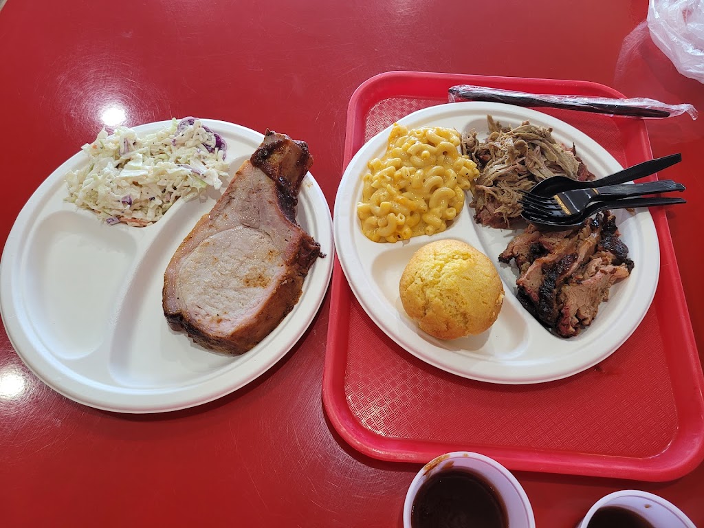 i.d.k. barbecue | restaurant | 161 N Main St, Tropic, UT 84776, USA | 4356798353 OR +1 435-679-8353