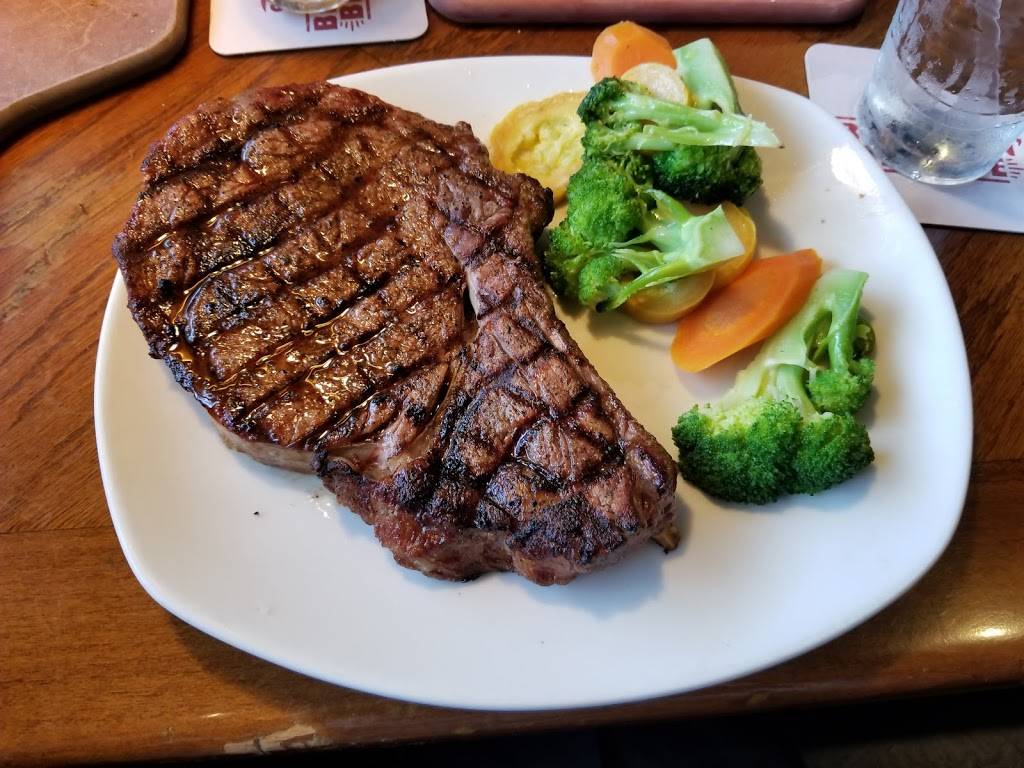 Outback Steakhouse | restaurant | 9600 US-441, Leesburg, FL 34788, USA | 3523656222 OR +1 352-365-6222