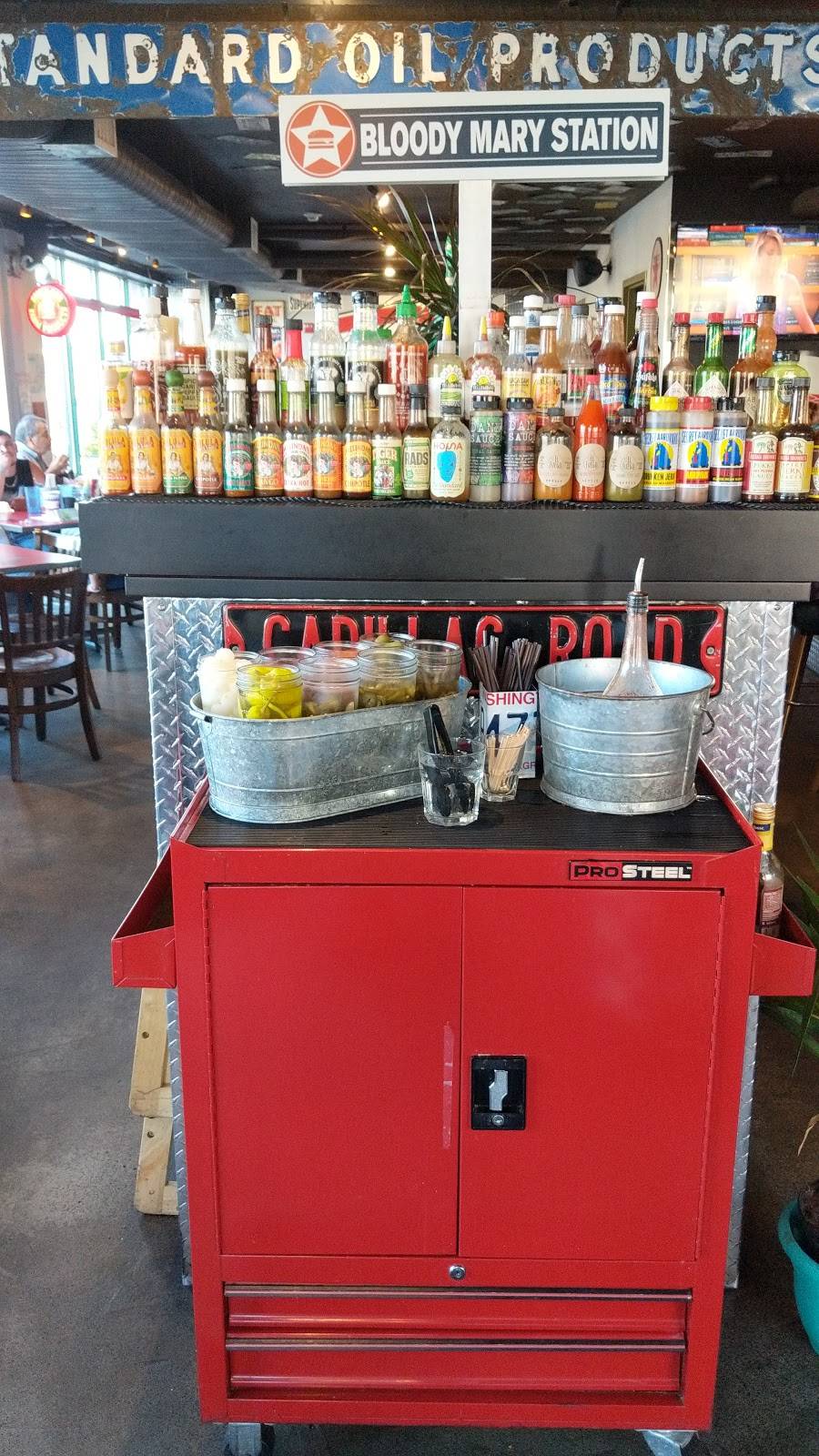 The Filling Station | restaurant | 1138 Finnegan Way, Bellingham, WA 98225, USA | 3607151839 OR +1 360-715-1839