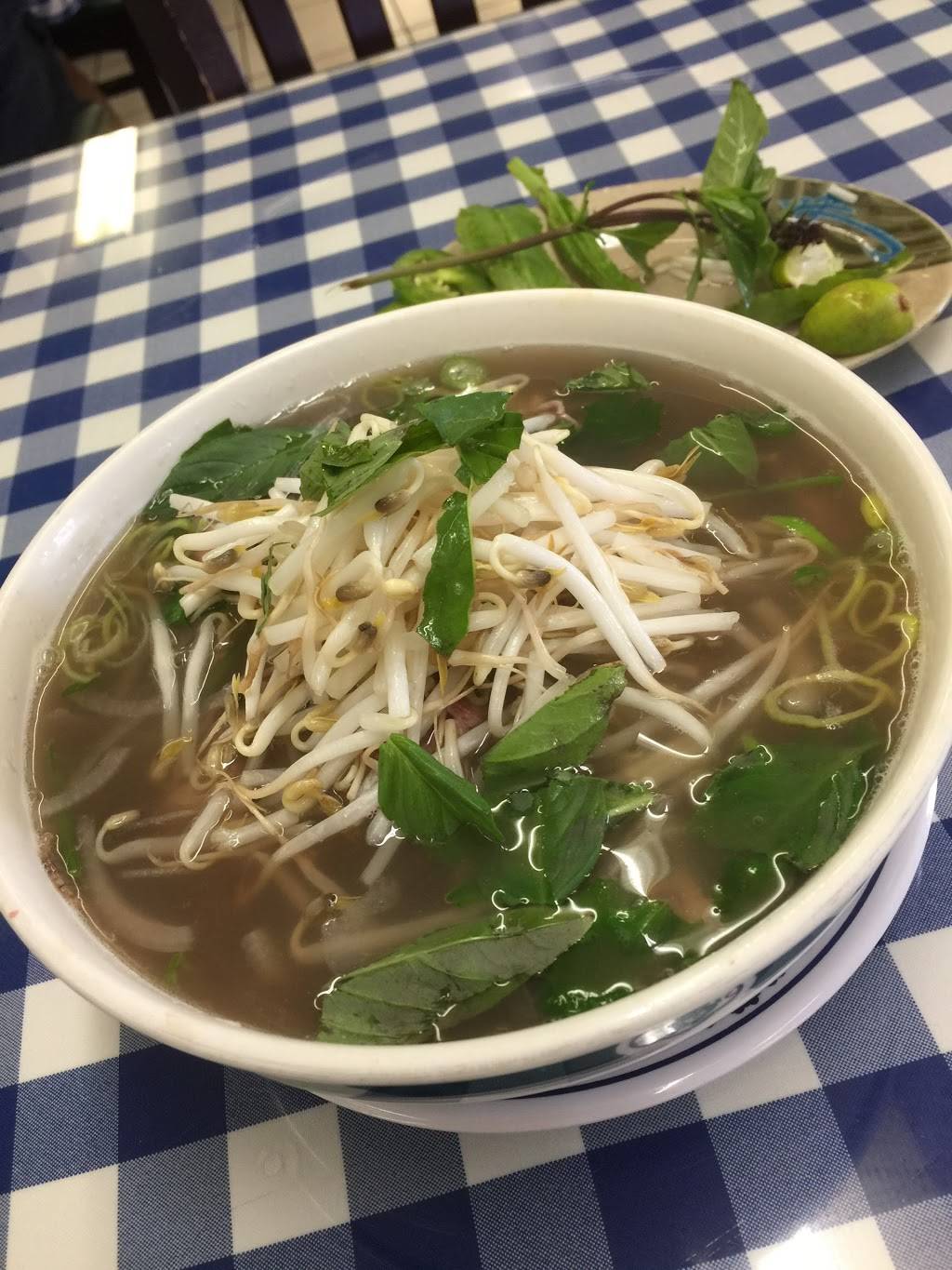 New Phó | restaurant | 1036 E Anaheim St, Long Beach, CA 90813, USA | 5624323133 OR +1 562-432-3133