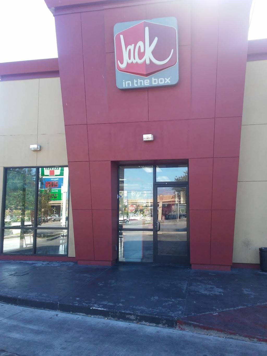 Jack in the Box | restaurant | 4606 Rittiman Rd, San Antonio, TX 78218, USA | 2106668731 OR +1 210-666-8731