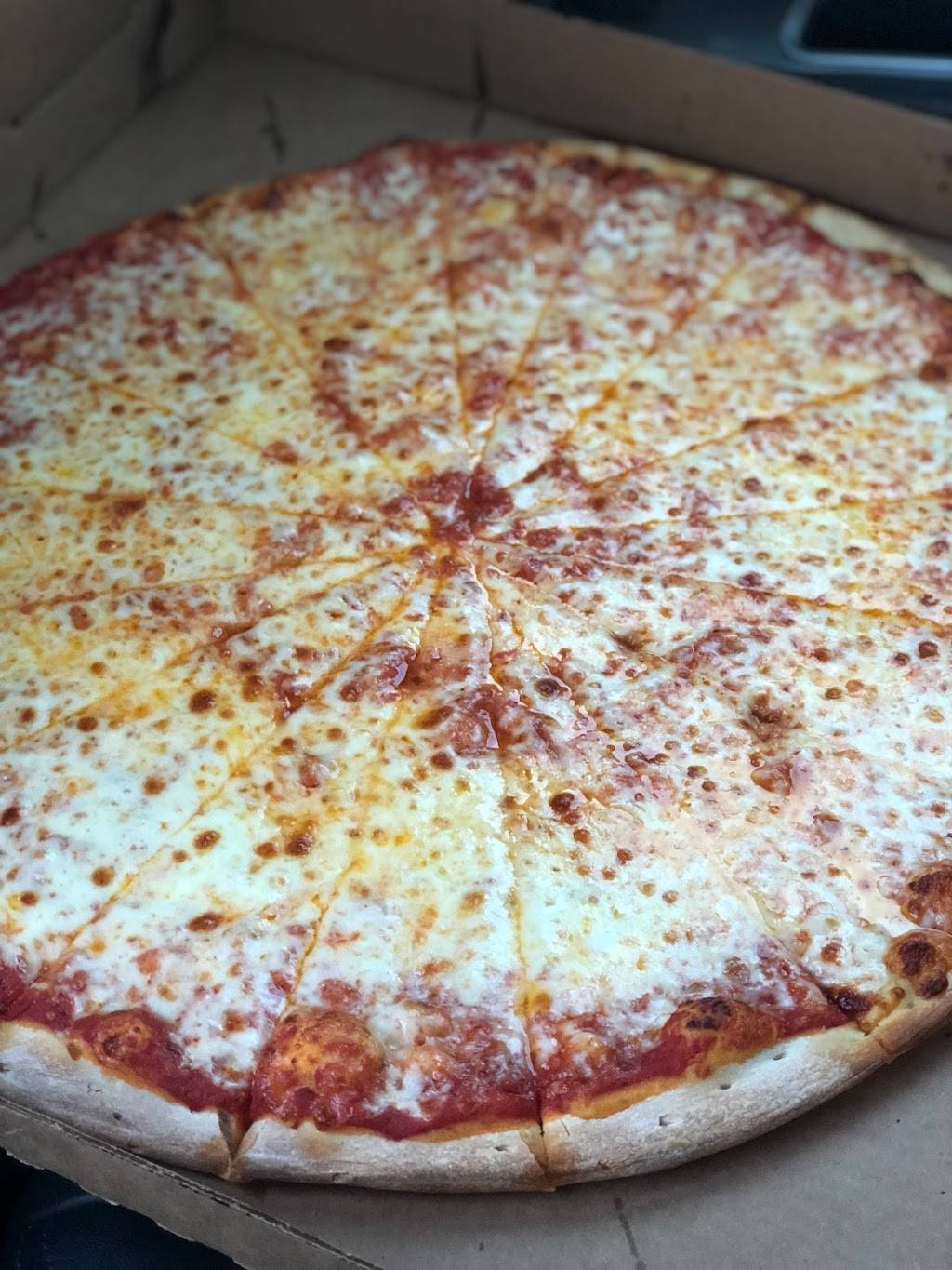 Wegmans Pizza | restaurant | 6143 Peach St, Erie, PA 16509, USA | 8148605315 OR +1 814-860-5315