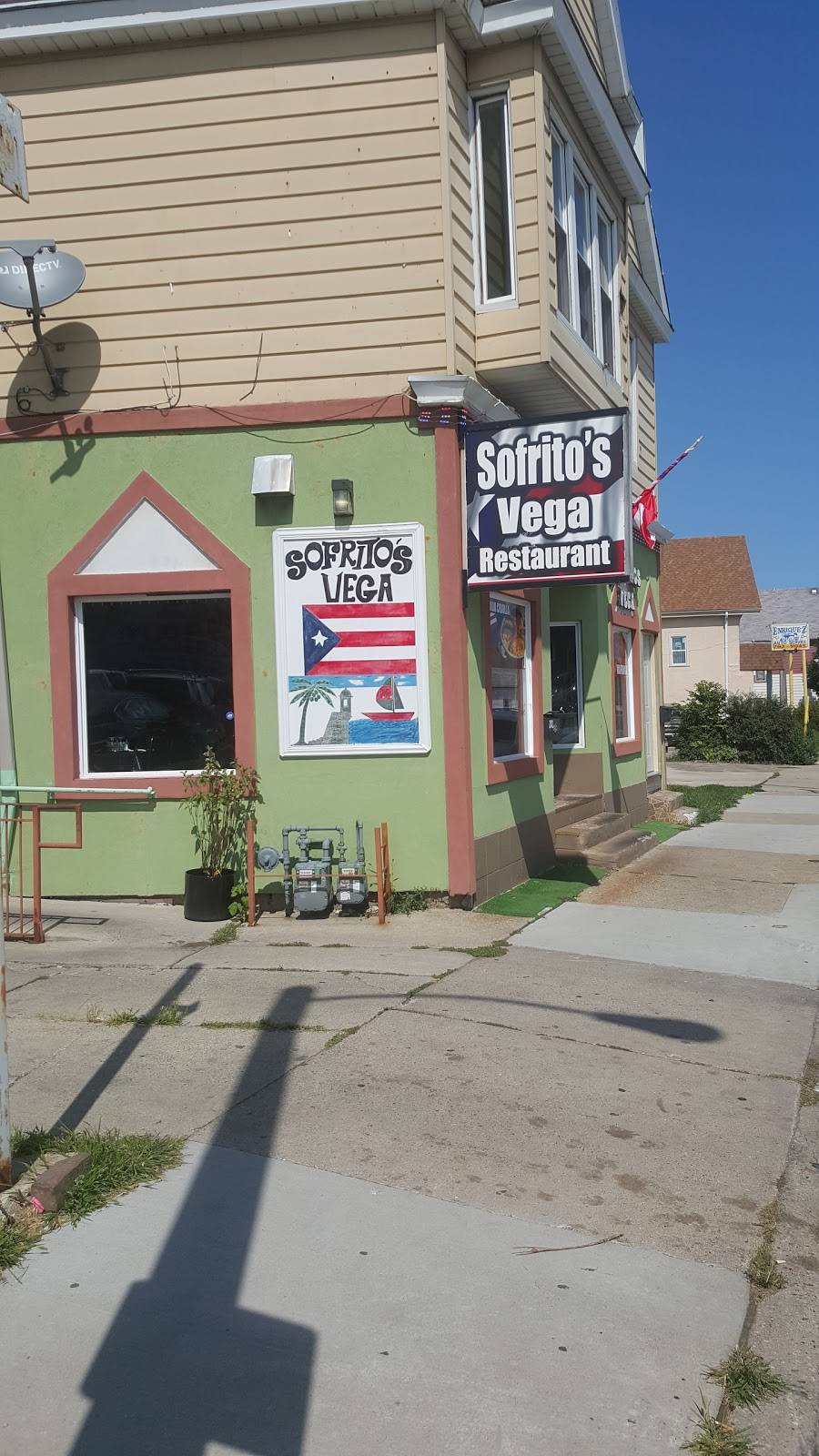 Sofritos Vega | restaurant | 2302 W Forest Home Ave, Milwaukee, WI 53207, USA | 4143234333 OR +1 414-323-4333