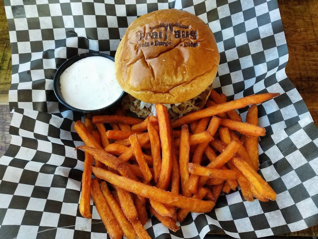 Richmond BratHaus | restaurant | 10310 N Main St, Richmond, IL 60071, USA | 8158621762 OR +1 815-862-1762