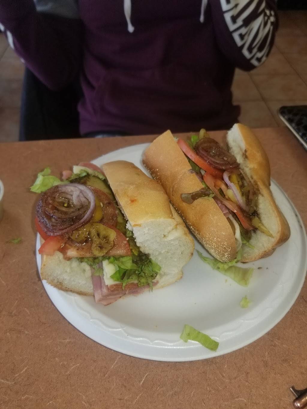 Pauly Pentas Gourmet Italian | restaurant | 1290 Mineral Spring Ave, North Providence, RI 02904, USA | 4017223222 OR +1 401-722-3222