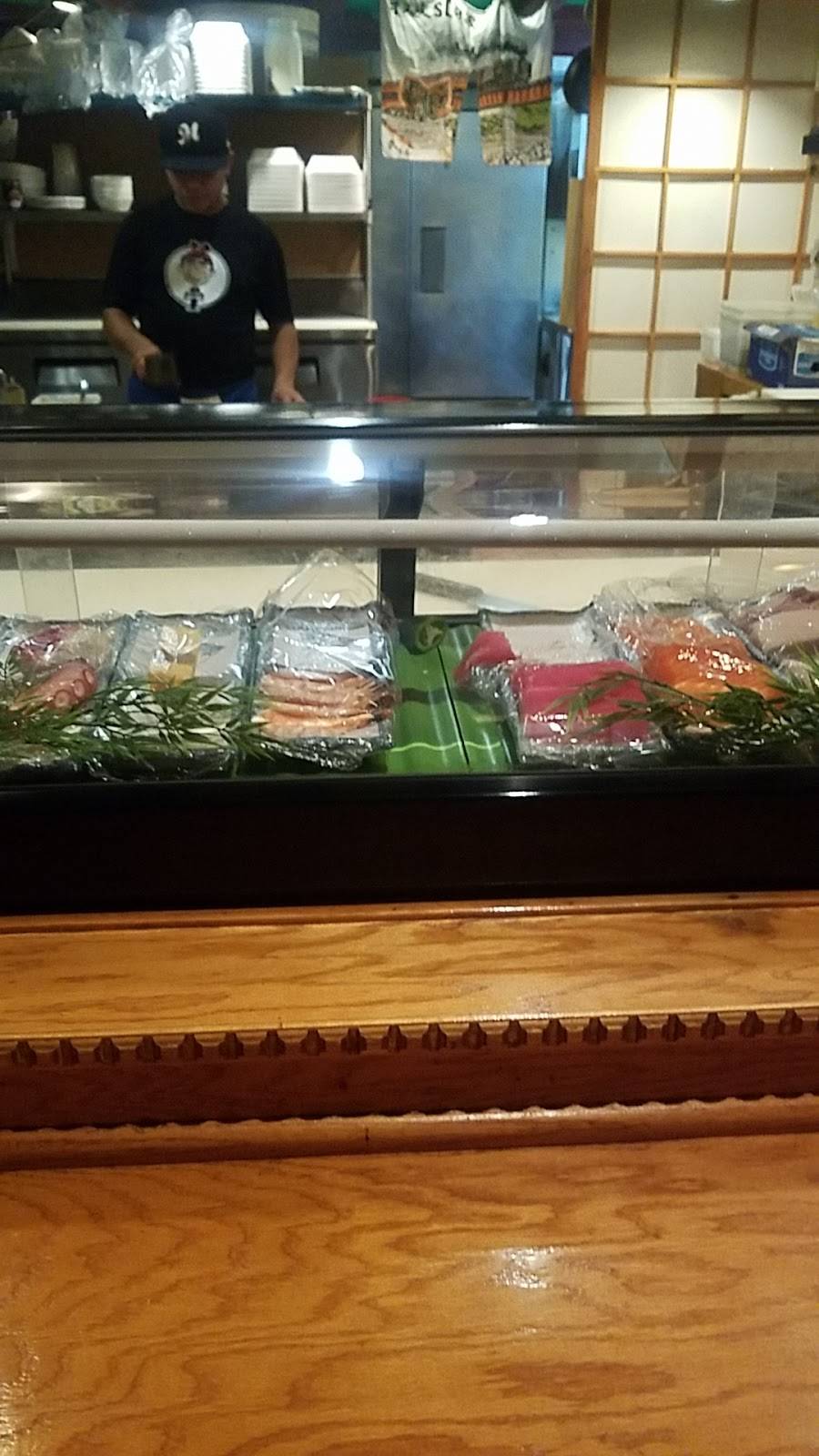 Ryu Sushi Bar | restaurant | 5137 Summer Ave, Memphis, TN 38122, USA | 9017667599 OR +1 901-766-7599