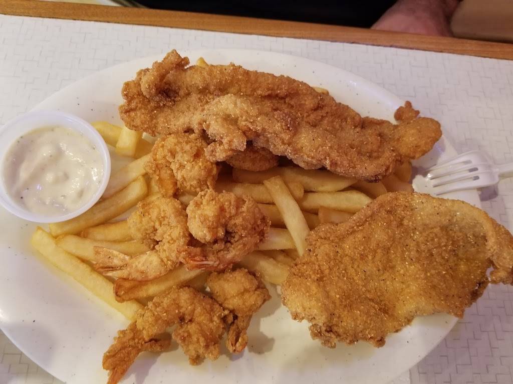 Captain Seafood Kitchen | restaurant | 12100 Veterans Memorial Dr, Houston, TX 77067, USA | 2818930825 OR +1 281-893-0825