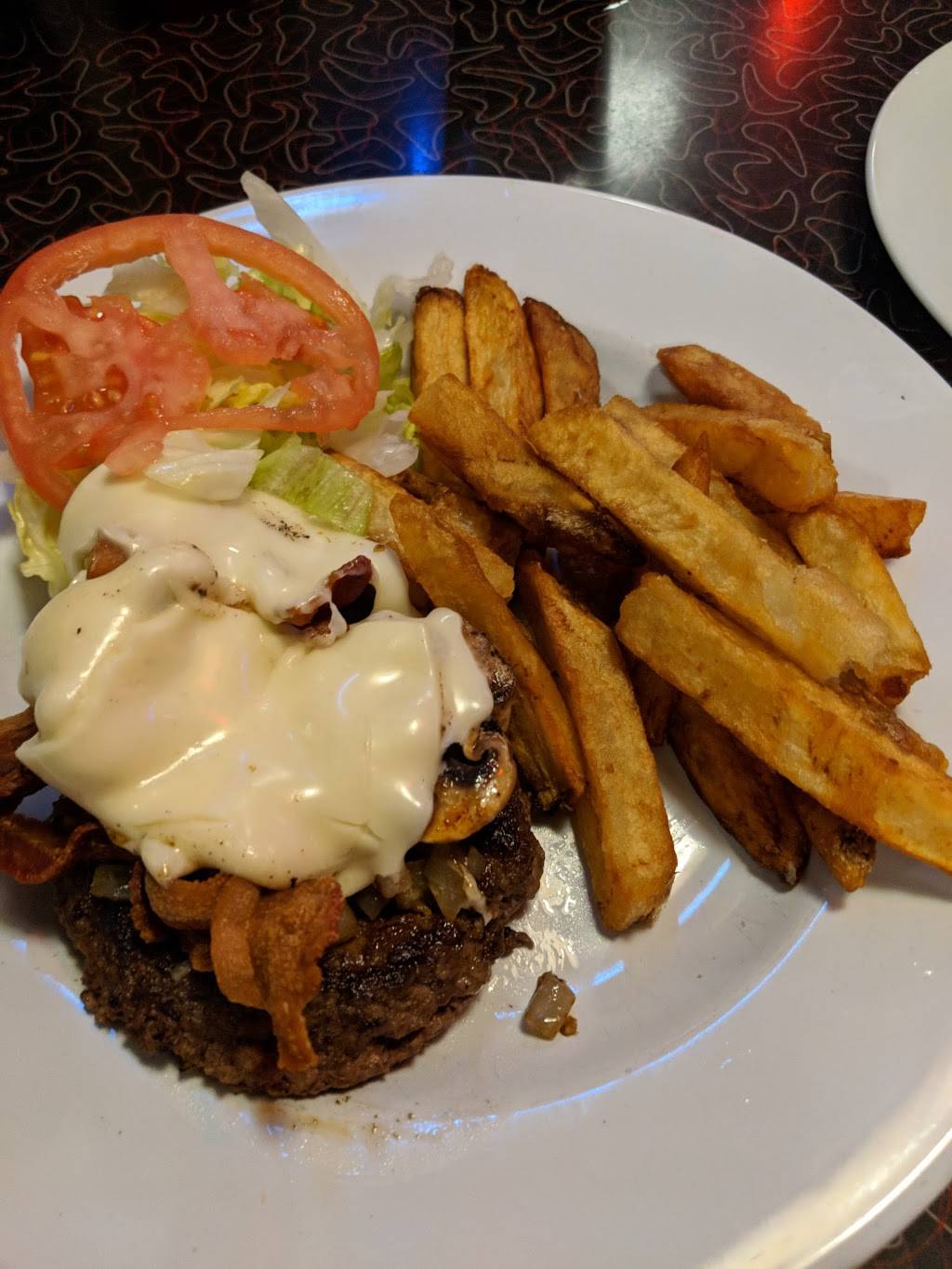 Sundays Grill | restaurant | 2414 Sand Mine Rd, Davenport, FL 33897, USA | 8635882162 OR +1 863-588-2162