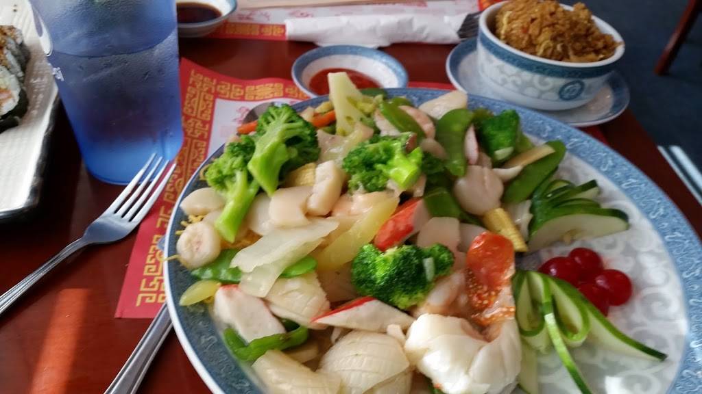 Wang & King Asian Cafe | restaurant | 10720 S Tryon St, Charlotte, NC 28273, USA | 7045883080 OR +1 704-588-3080