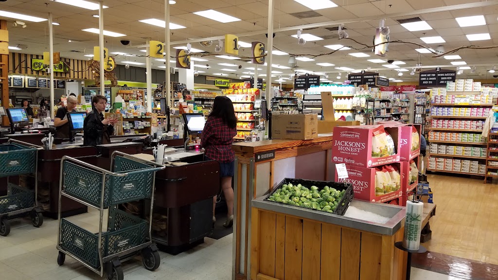 Ellwood Thompsons | bakery | 4 N Thompson St, Richmond, VA 23221, USA | 8043597525 OR +1 804-359-7525