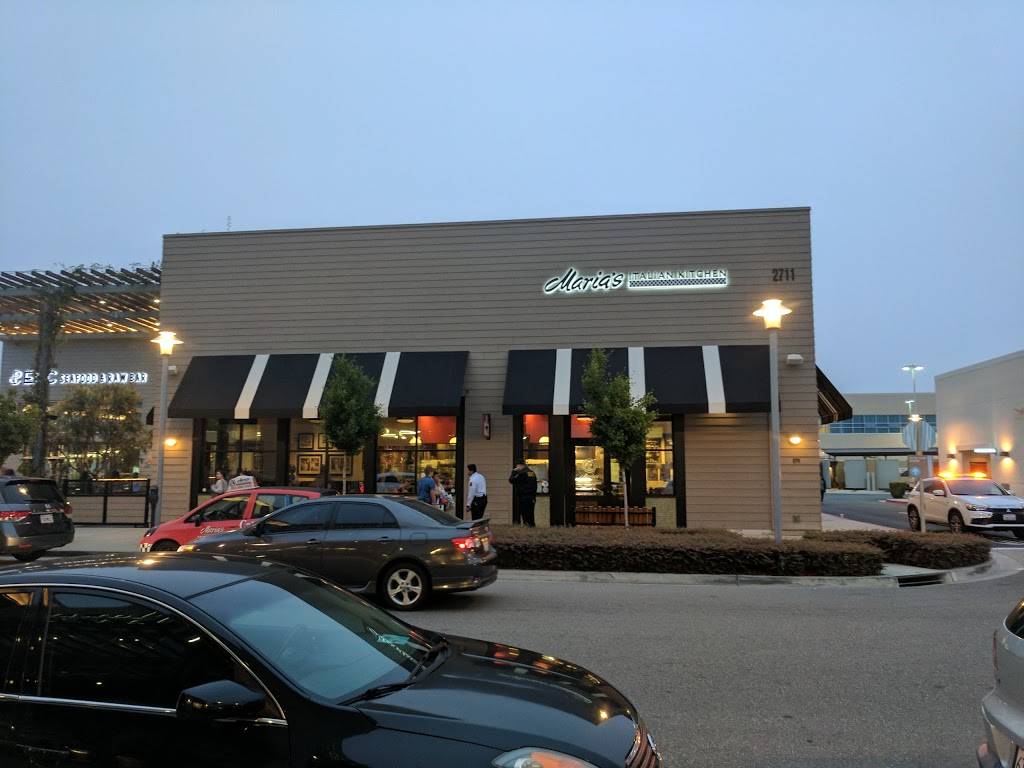 Marias Italian Kitchen | restaurant | 2711 Seaglass Way, Oxnard, CA 93036, USA | 8059883300 OR +1 805-988-3300