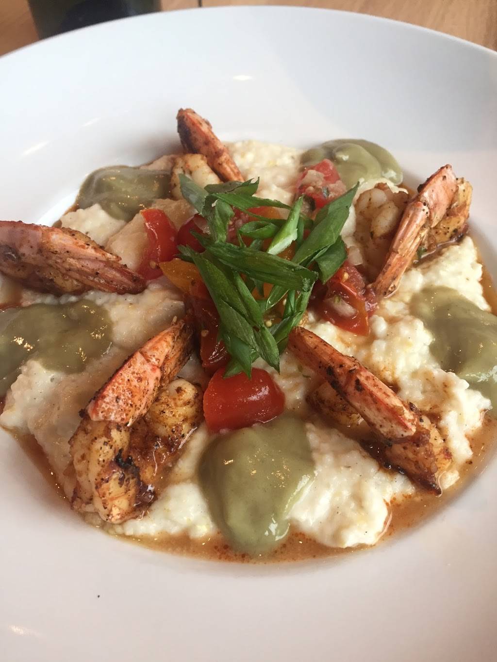 Louies Wine Dive & Ripple Kitchen | restaurant | 701 Broad Ripple Ave, Indianapolis, IN 46220, USA | 3177220140 OR +1 317-722-0140