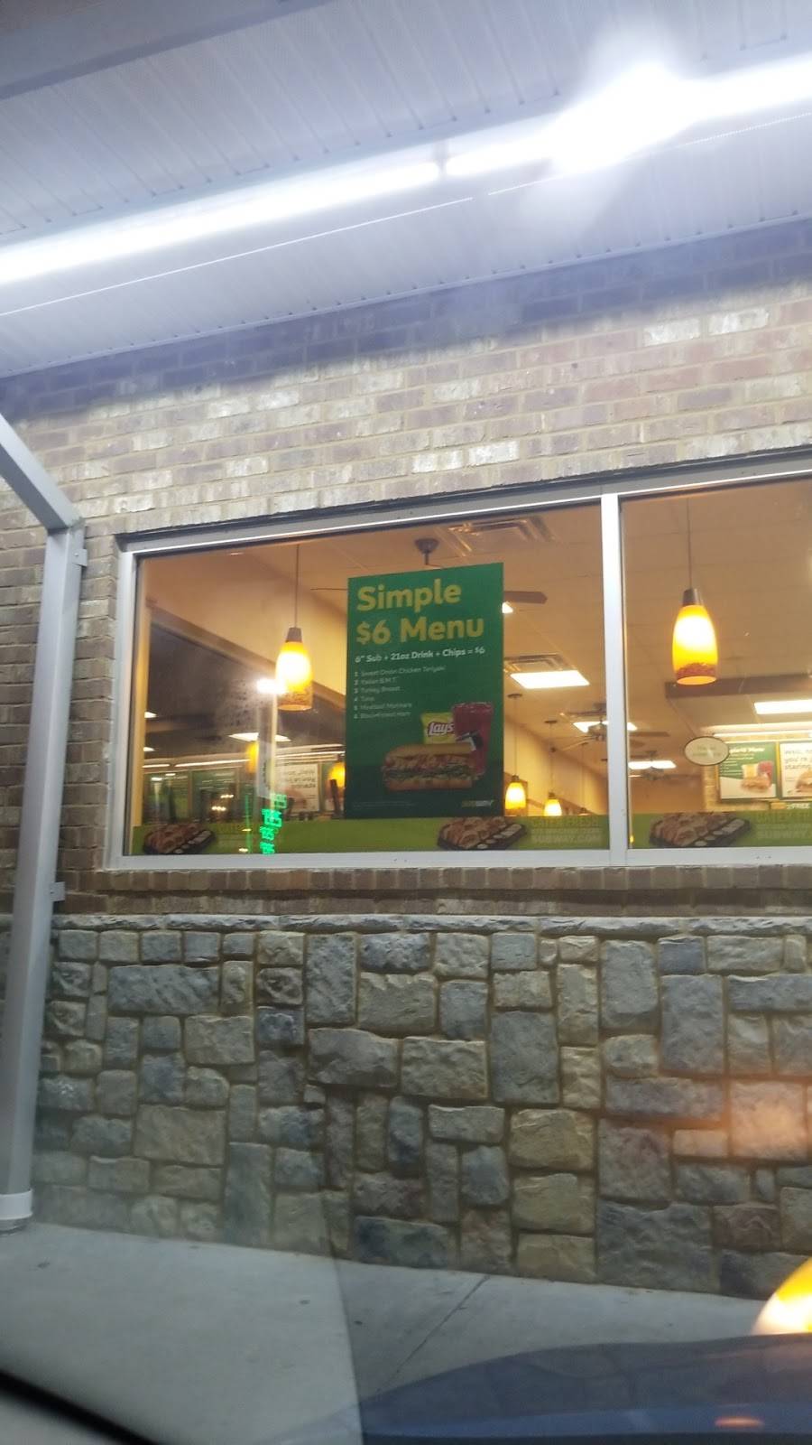 Subway | restaurant | 10820 US-280, Ellabell, GA 31308, USA | 9128583400 OR +1 912-858-3400