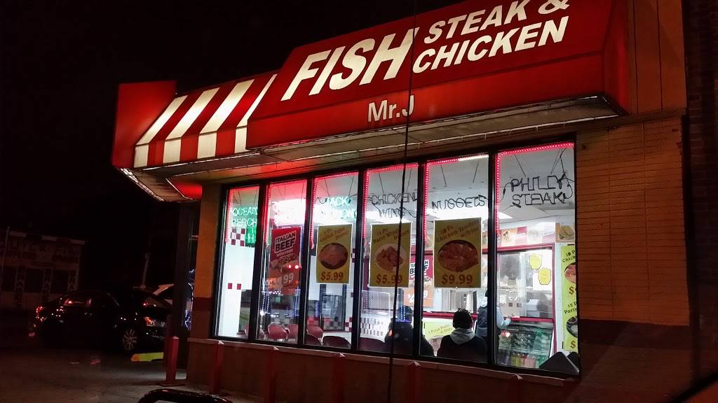 Mr J Fish & Chicken | restaurant | 7601 S Halsted St, Chicago, IL 60620, USA | 7738468455 OR +1 773-846-8455
