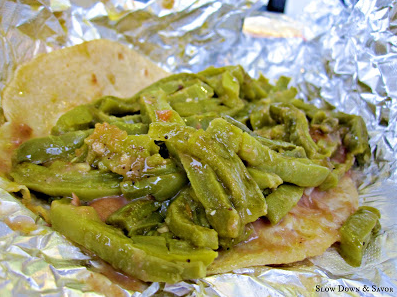 Bobcat Quickie | restaurant | 339 N Guadalupe St, San Marcos, TX 78666, USA | 5123962000 OR +1 512-396-2000